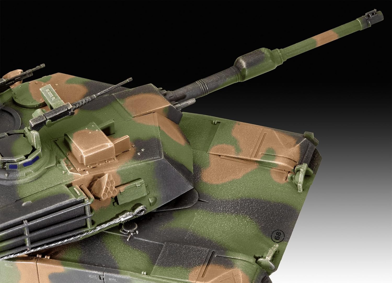 Revell 03346 M1A2 Abrams Tank 1:72 Scale Model Kit
