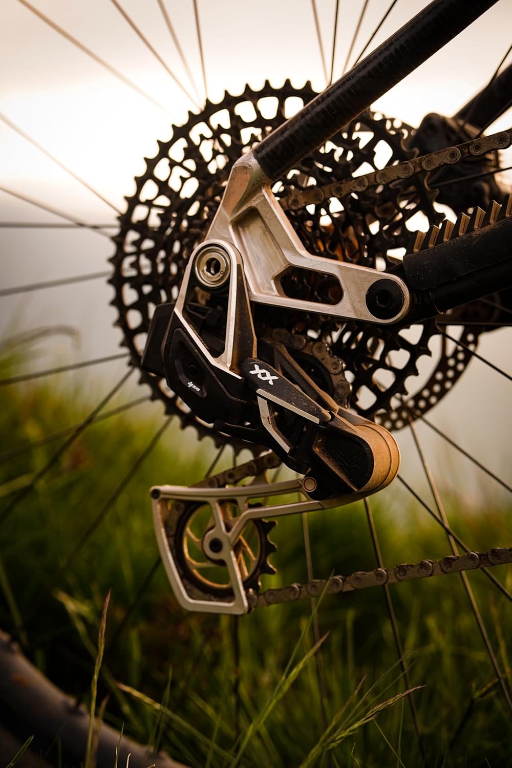 KMC X-Flat 12/13 Speed Waxed Flat Top Chain, 126 Link