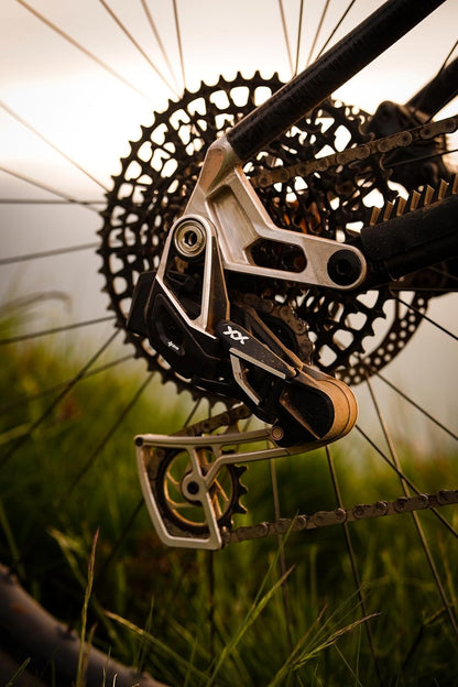 KMC X-Flat 12/13 Speed Waxed Flat Top Chain, 126 Link