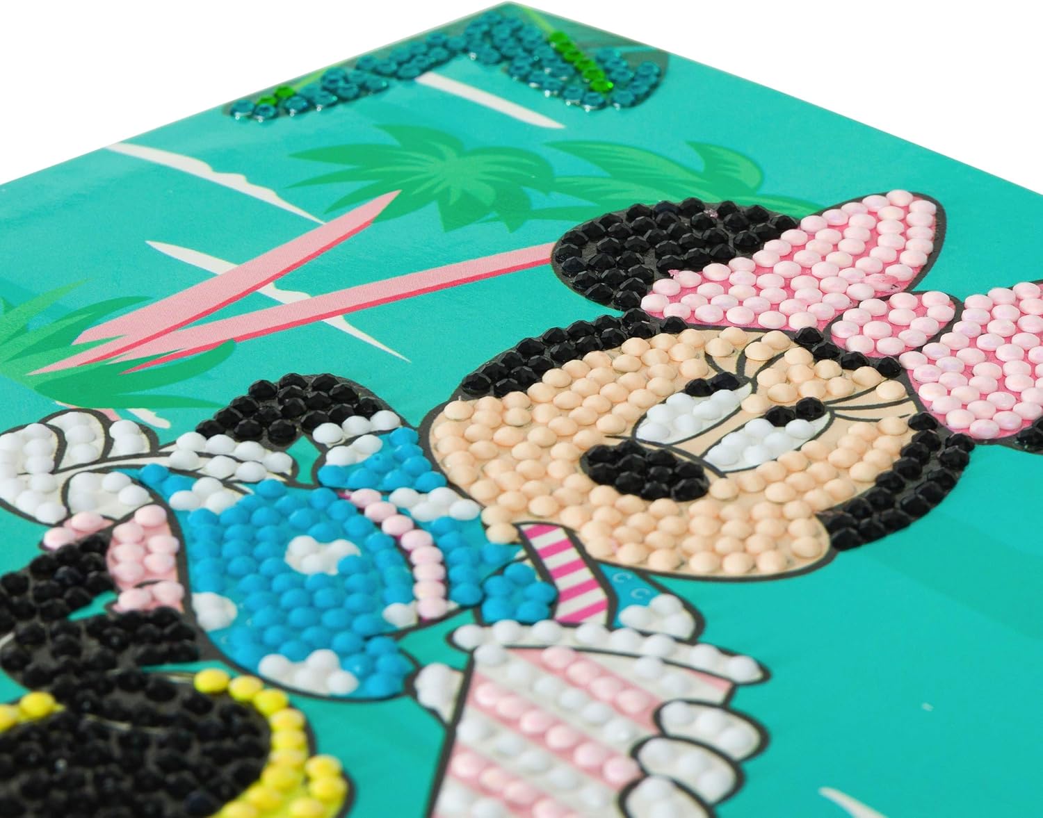 Minnie on Holiday 18x18cm Crystal Art Card