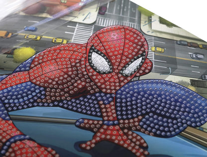 CRYSTAL ART Spiderman Kristallkunstkarte, 18 x 18 cm, Kristallkunst, Diamantmalerei, 8+ Jahre, nicht faltbar