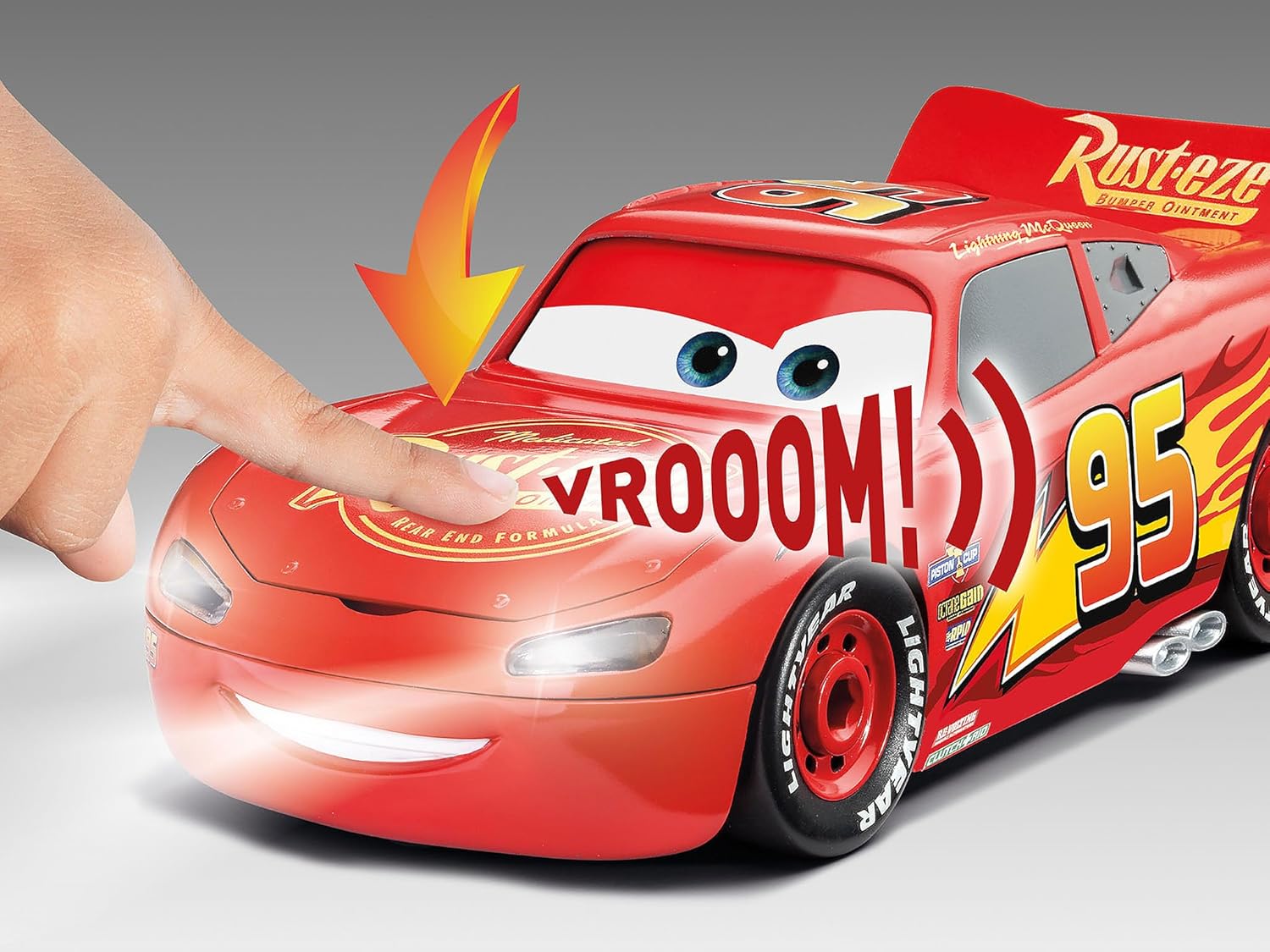 Cars Model Kit 1/20 Lightning Mcqueen 20 Cm