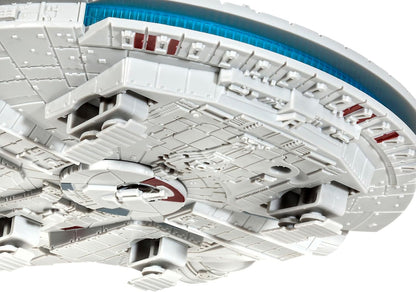 Revell 06566 Build & Play: Star Wars Millennium Falcon - With Authentic Lights & Sounds - 1:164 Scale Unbuilt Pre-coloured Click-Together Toy - 18 Parts - From 6 Years+