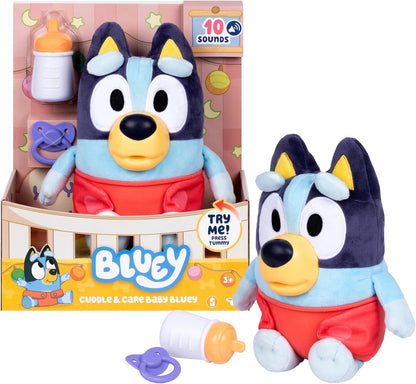 Bluey Baby verwöhnt und pflegt, füttert und beruhigt Baby, elektronisches Plüschtier 28 cm mit 10 verschiedenen Babygeräuschen, 2 Zubehörteilen und herausnehmbarer Windel