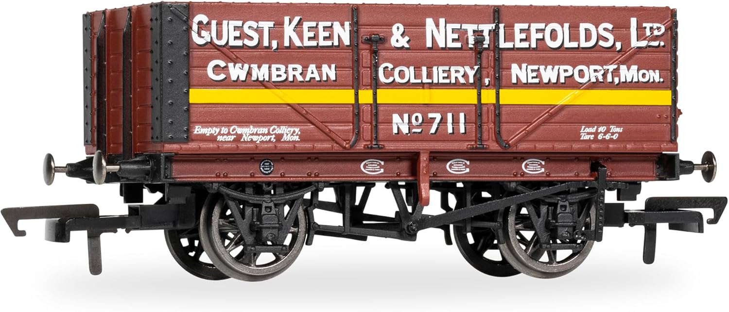 Hornby R60296 Guest Keen & Nettlefolds 7 Plank Wagon No711