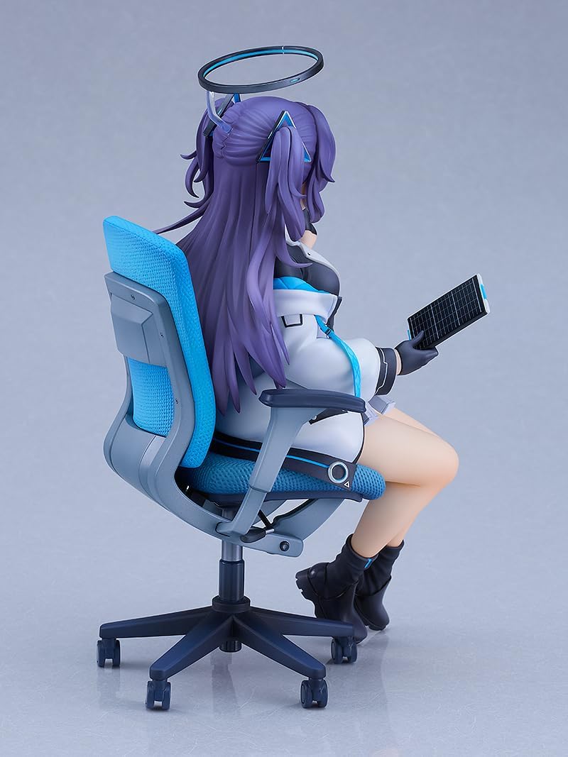 Good Smile Company Yuuka Accounting Daily Life 1/7 Scale Figure, Blue, Plastic, Pre-painted Complete