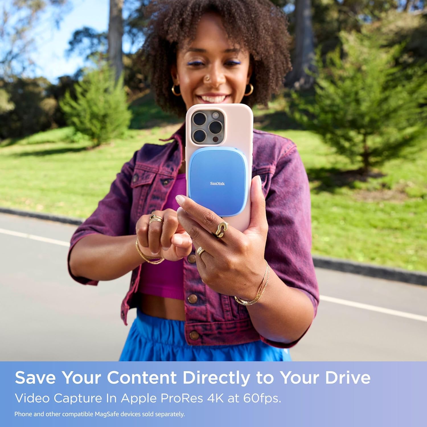 SanDisk Creator Phone SSD 1TB, compatible with MagSafe, up to 1000 MB/s read speeds, one included month of Adobe Creative Cloud