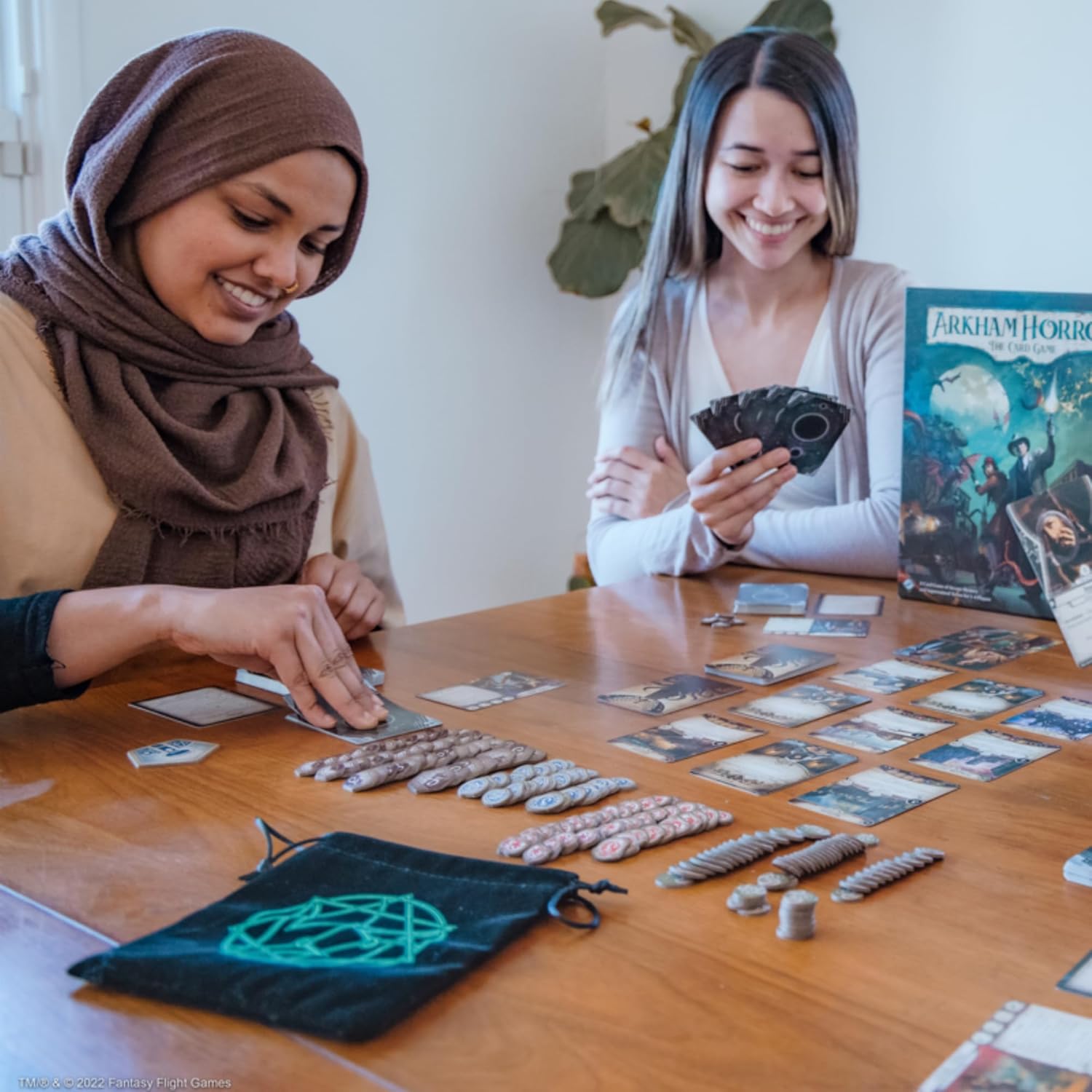 Arkham Horror The Card Game Film Fatale Scenario Pack - Explore Bizarre Film Sets, Cooperative LCG, Ages 14+, 1-4 Players, 1-2 Hr Playtime, Made by Fantasy Flight Games