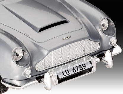 Revell 07746 James Bond Aston Martin DB5 (Click System) 1:24 Scale Unbuilt, Pre-Coloured, Click-Together (Non-Glue), Plastic Model Kit
