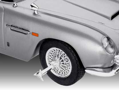 Revell 07746 James Bond Aston Martin DB5 (Click System) 1:24 Scale Unbuilt, Pre-Coloured, Click-Together (Non-Glue), Plastic Model Kit