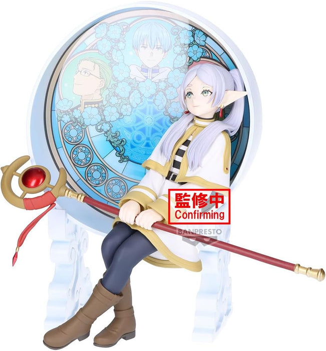 Banpresto BANDAI - Figur Frieren: Beyond Journey's End - Nach dem Ende der Reise - Frieren - Glasscape, 15 cm - BP28896P