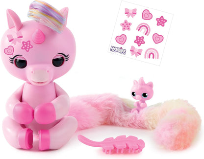Fingerlings Snuggle Tails - Interactive Pink Unicorn (Evie), with fluffy tail, mini bestie (Isla), brush and stickers