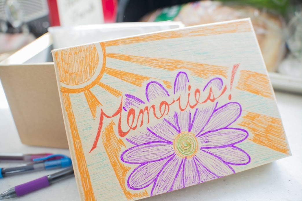 Zebra Sarasa Retractable Rollerball Gel Ink Pen Fine Blue Ref 46720