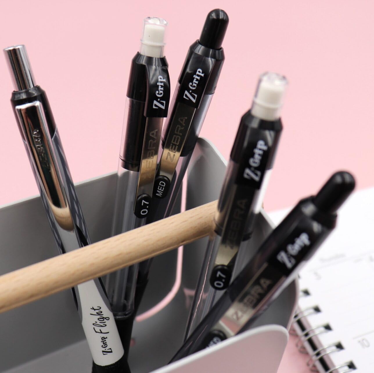 ZEBRA Pen Z Grip Black Pens Ballpoint, Smooth Writing Ballpoints With Pocket Clip, Retractable Black Ink Ballpoint Pens, Reliable Black Biro Multipack For Everyday Use - Medium Point, 12pk