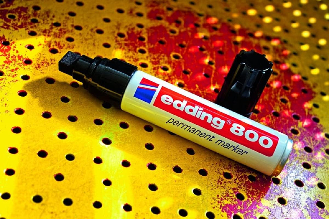 edding 800 permanent marker - black - 5 pens - chisel tip 4-12 mm - for bold markings - waterproof, quick-drying, smear-proof pens - for cardboard, plastic, wood, metal, glass and fabric