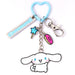The Carat Shop Hello Kitty Cinnamoroll Schlüsselanhänger mit Charms