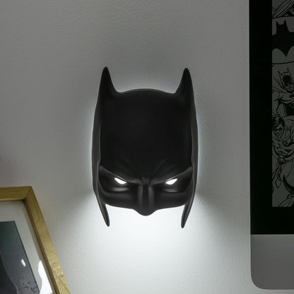 Paladone Batman Mask Light, Wall Mountable or Freestanding LED Lamp, Officially Licensed DC Comics Merchandise for Bedrooms, Man Caves, Home and Collectors