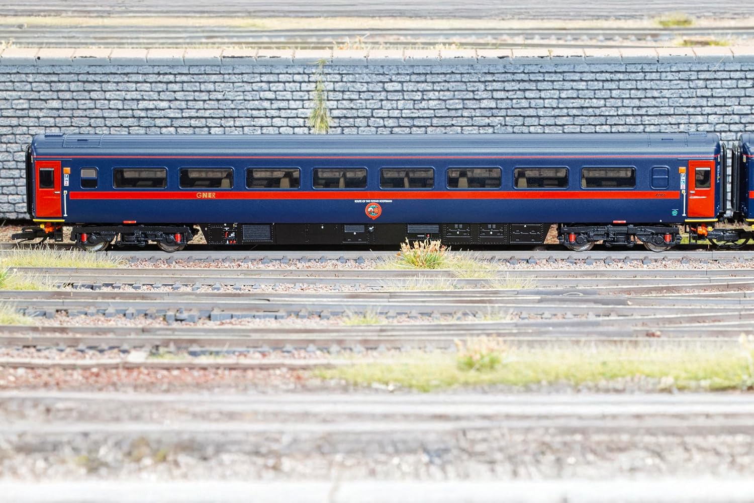 Hornby TT TT4063 GNER HST Mk3 Coach TSD 42363