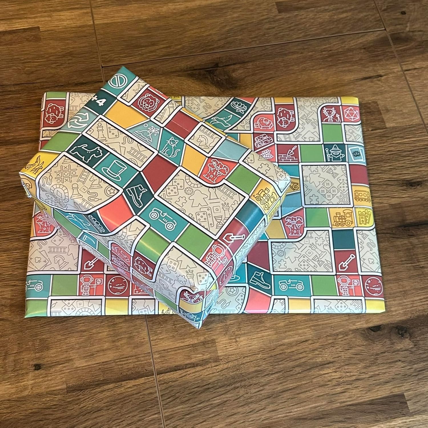 Loke Battle Mats – Spot The Game Gift Wrap | Premium Board Game-Themed Wrapping Paper | 27"x19" Sheets | Gaming Puzzle Gift Wrap