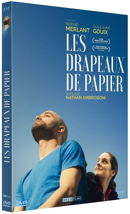 Les Drapeaux De Papier