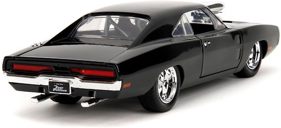 Jada Toys - Fast and Furious Auto Dom`s Dodge Charger Street (1:24, schwarz) - Modellauto 1970 Dodge Charger R/T aus Fast & Furious, Spielzeugauto aus Metall ab 8 Jahre mit Teilen zum Öffnen, 19cm