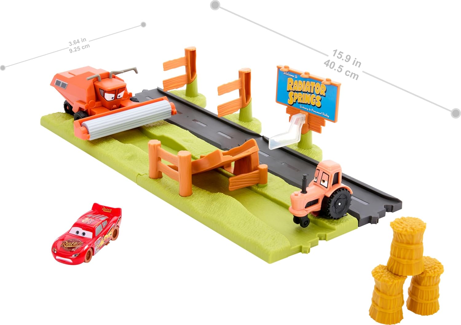 Mattel Disney en Pixar Cars Speelset met 3 speelgoedauto's en 2 manieren om te spelen, Ontsnap-aan-Frank en Stuntrace speelset met Bliksem McQueen, HRX48