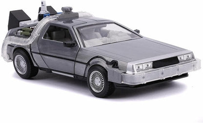 Jada Toys 253255021 Time Machine Back to The Future 2, Spielzeugauto aus Die-cast, Türen, Motorhaube, Kofferraum zum Öffnen, drehende Räder, Licht, inkl. Batterien, Grau, 1:24