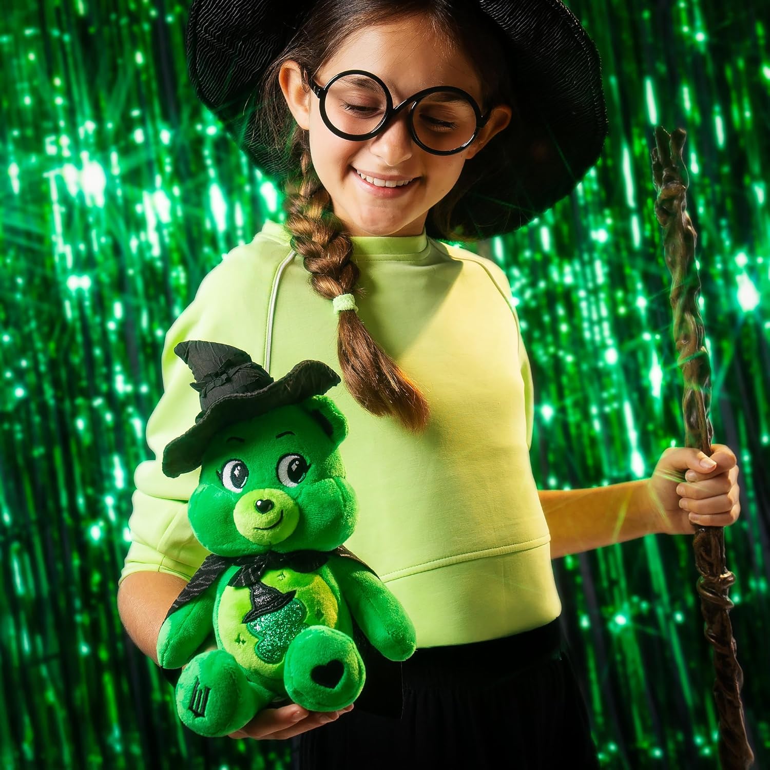 Basic Fun Care Bears x Wicked 22cm Plush – Good Luck Bear as Elphaba – Collectible Soft Toy from the Care Bears x Wicked Collaboration, Green
