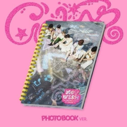 Color - Photobook Version - incl. Photobook, Sticker, Polaroid, Folded poster + Photocard