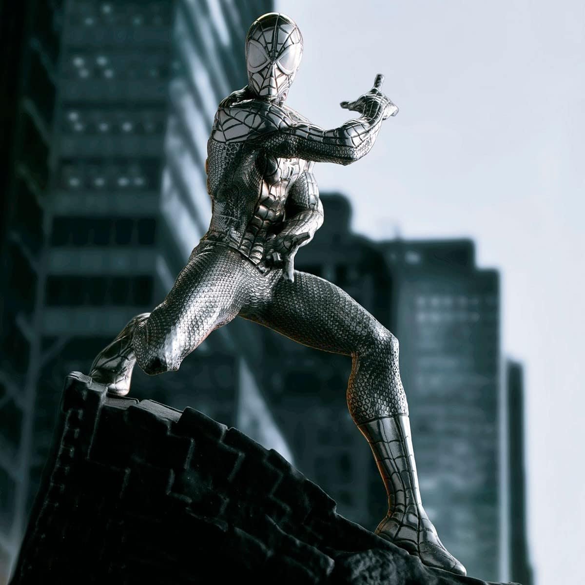 Royal Selangor Hand Finished Marvel Collection Pewter Spider-Man Webslinger Figurine
