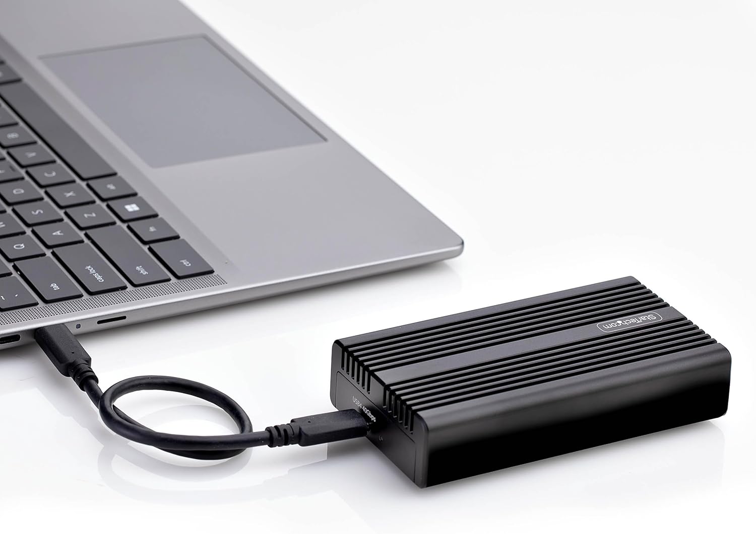 StarTech.com USB4 M.2 NVMe Enclosure, 40Gbps, External USB-C/Thunderbolt NVMe SSD Enclosure, Aluminum Heatsink Case, B+M/M-Key