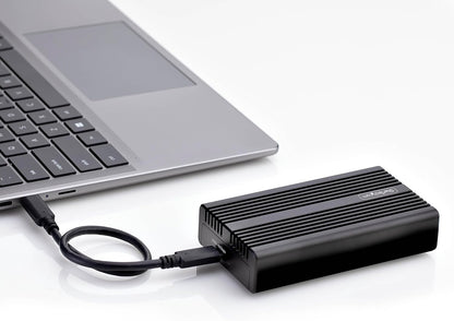 StarTech.com USB4 M.2 NVMe Enclosure, 40Gbps, External USB-C/Thunderbolt NVMe SSD Enclosure, Aluminum Heatsink Case, B+M/M-Key
