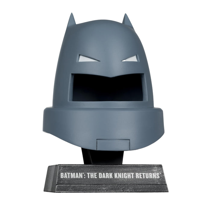 McFarlane DC Direct Armored Batman (The Dark Knight Returns) Cowl Replica 1:3 Scale Toys