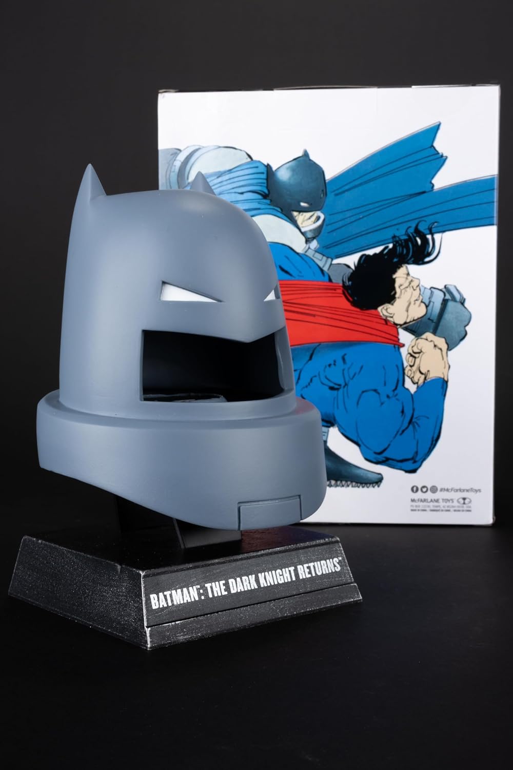 McFarlane DC Direct Armored Batman (The Dark Knight Returns) Cowl Replica 1:3 Scale Toys