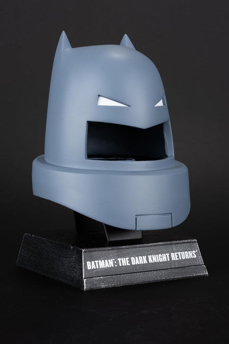 McFarlane DC Direct Armored Batman (The Dark Knight Returns) Cowl Replica 1:3 Scale Toys