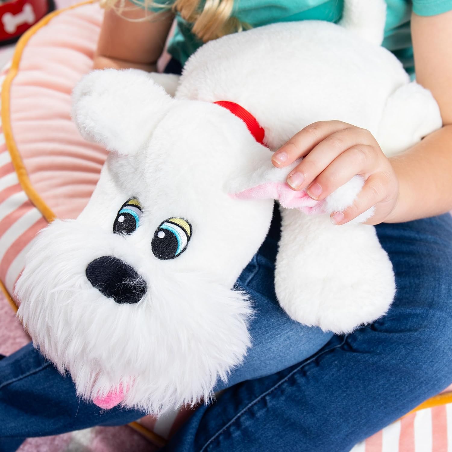Basic Fun Pound Puppies Weighted Snuggles Plush – White with Fluffy Beard – Calming Comfort Toy with Soft Weighted Body – Classic Huggable Style for Kids & Fans