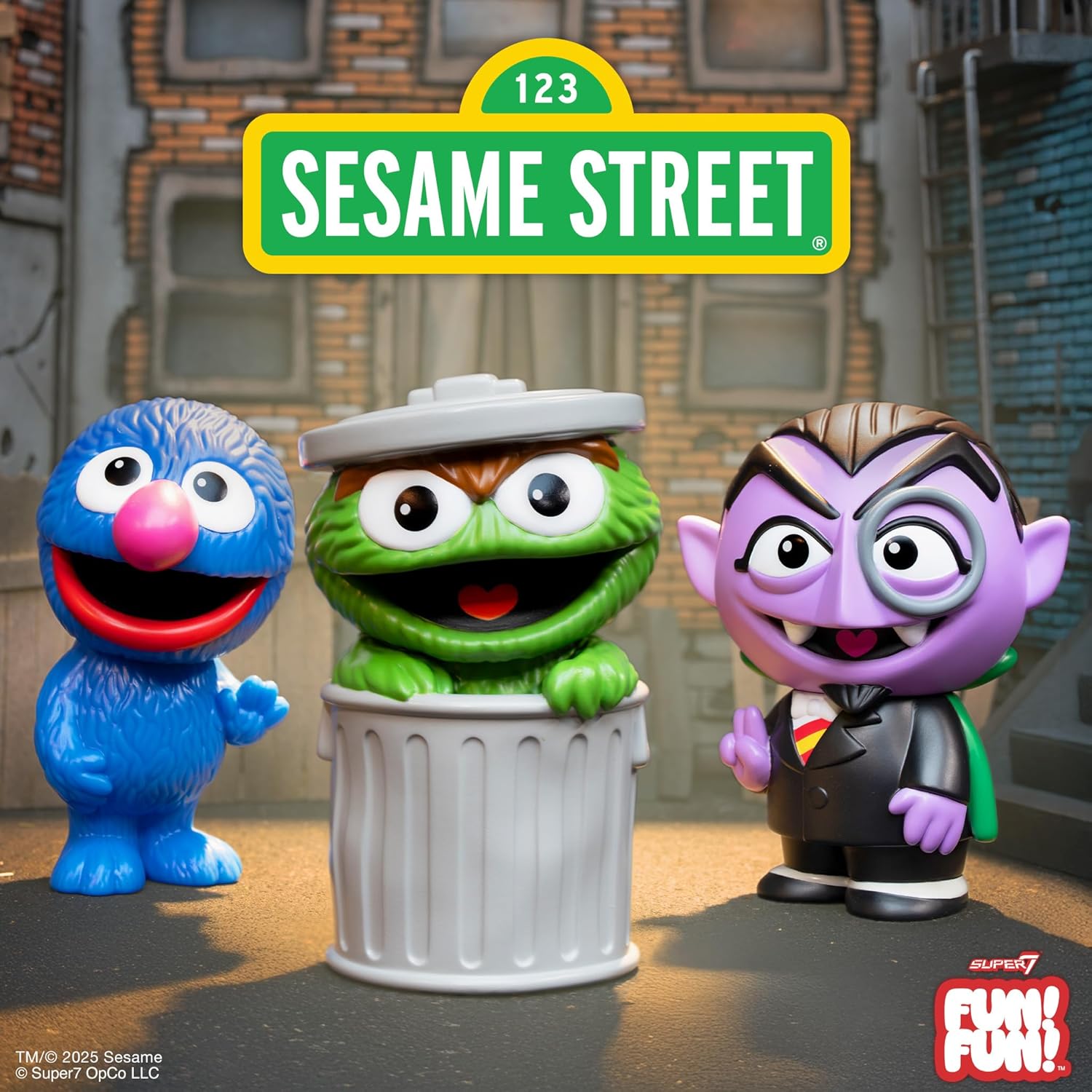 Sesame Street Grover Fun! Fun! Vinyl Figure