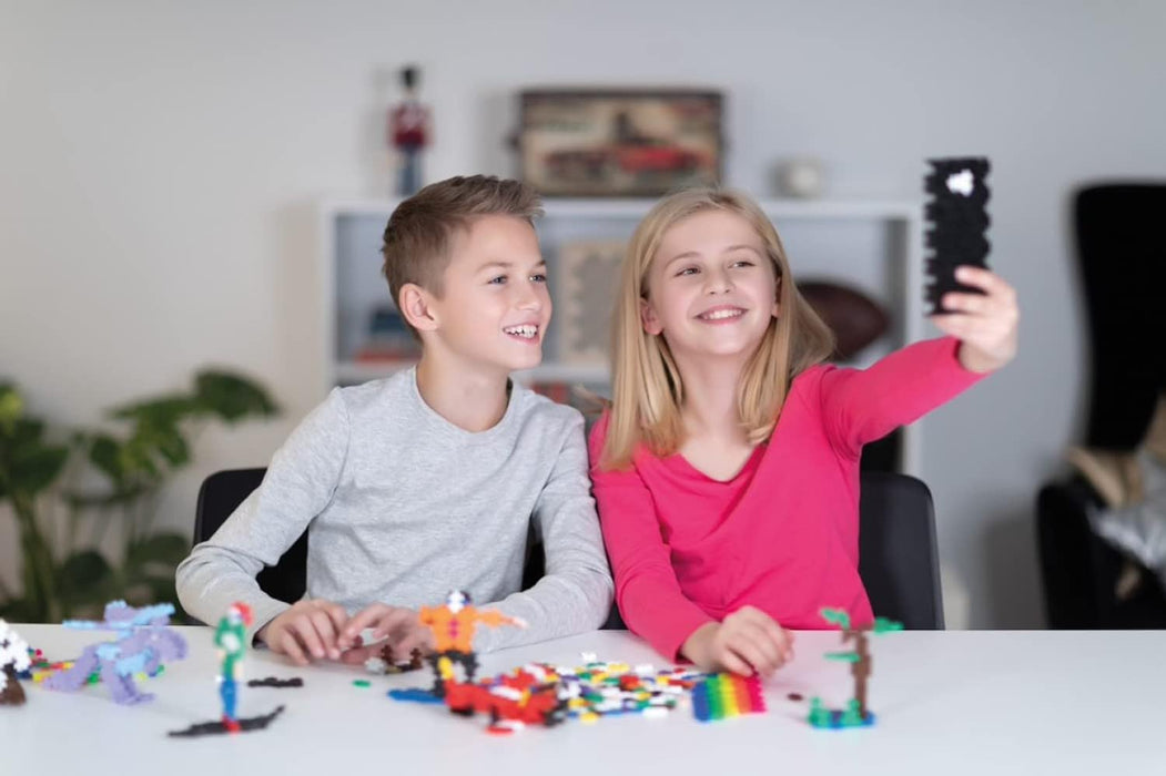Plus-Plus Mini Neon Building Set (600 Pieces