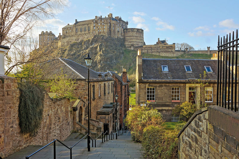 Cheatwell Games 1000 Piece Jigsaw World's Smallest Puzzle Edinburgh Castle