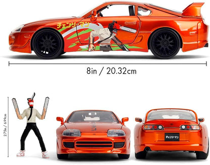 Jada Toys Chainsaw Man Auto Toyota Supra 1995 (20 cm) mit Chainsaw Man Figur (7 cm) - Modellauto mit Teilen zum Öffnen, Spielzeug-Set aus Metall für Fans und Sammler ab 8 Jahre