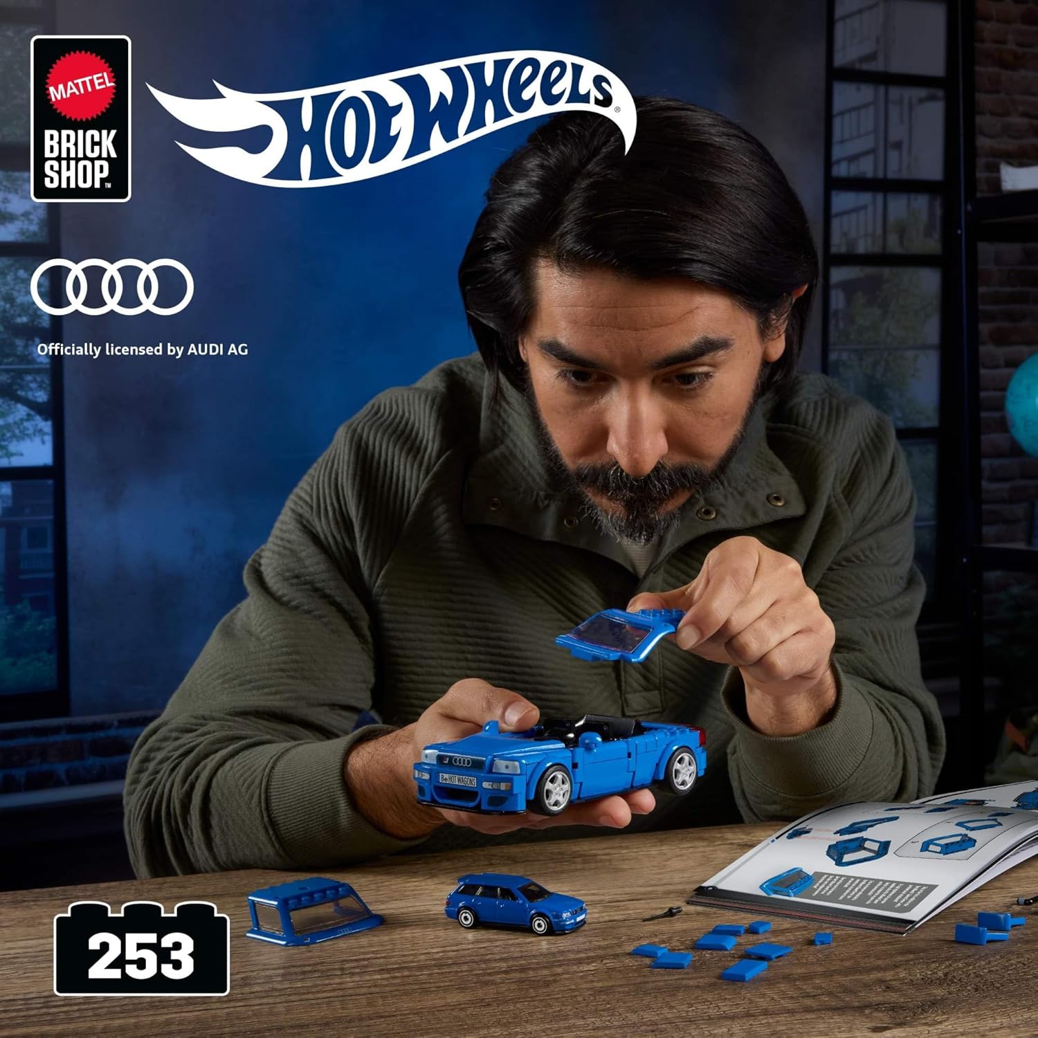 Mattel Brick Shop Hot Wheels Speed Serie, bouwset, '94 Audi Avant RS2 met 252 onderdelen, realistische details en speciale stickers, voor volwassen verzamelaars en kinderen vanaf 10 jaar, JGR28