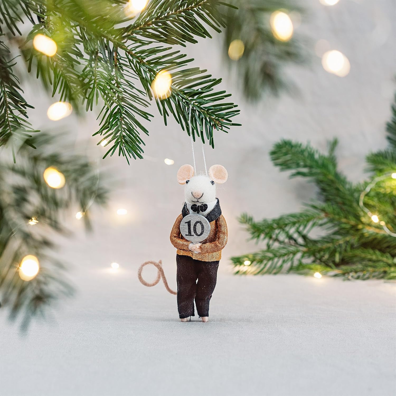 Dancing Judge Mouse Hanging Decoration
