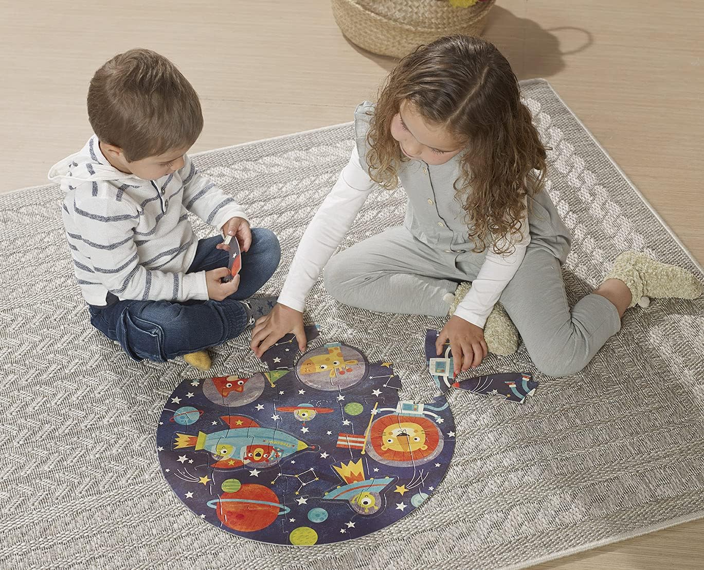 Educa Ronde puzzel, voor kinderen, 28 delen, vanaf 3 jaar (18908)