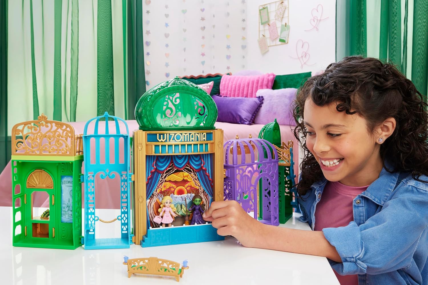Mattel Universal Pictures’ Wicked Emerald City Playset with Glinda & Elphaba Small Dolls, 5 Play Spaces & 15 Accessories, Inspired by the Movie, JFM22