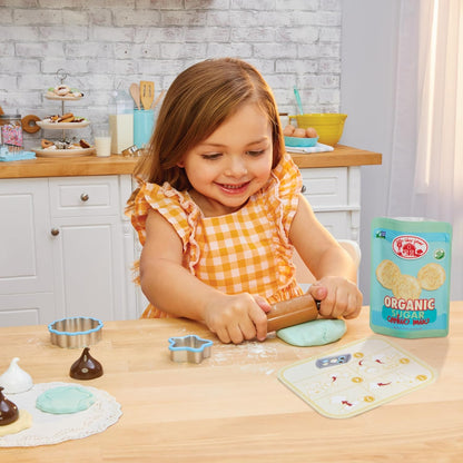 little tikes Creative Chefs Cookie Kit with Special Make-It! Mix Play Sand,11 Accessories, Realistic Pretend Play Cookie Baker Set, for Boys and Girls, Ages 3+