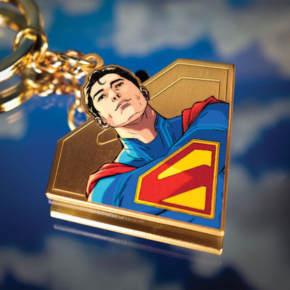 DC Comics Superman 2025 Movie Keyring – Limited Edition Metal Keychain – Official DC Superhero Collectible for Fans, Movie Buffs & Comic Book Lovers
