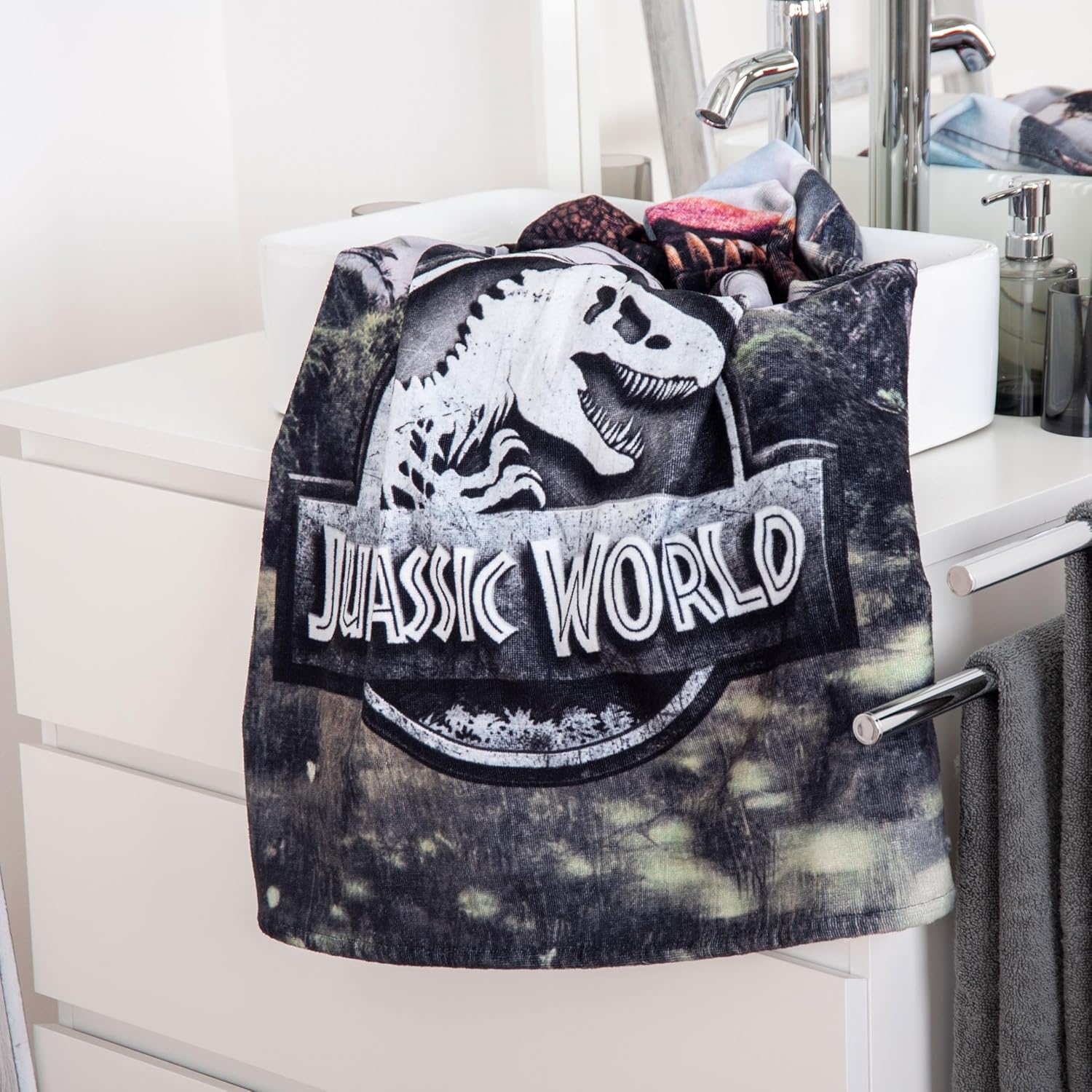 Jurassic World Velour Towel 75 X 150 Cm