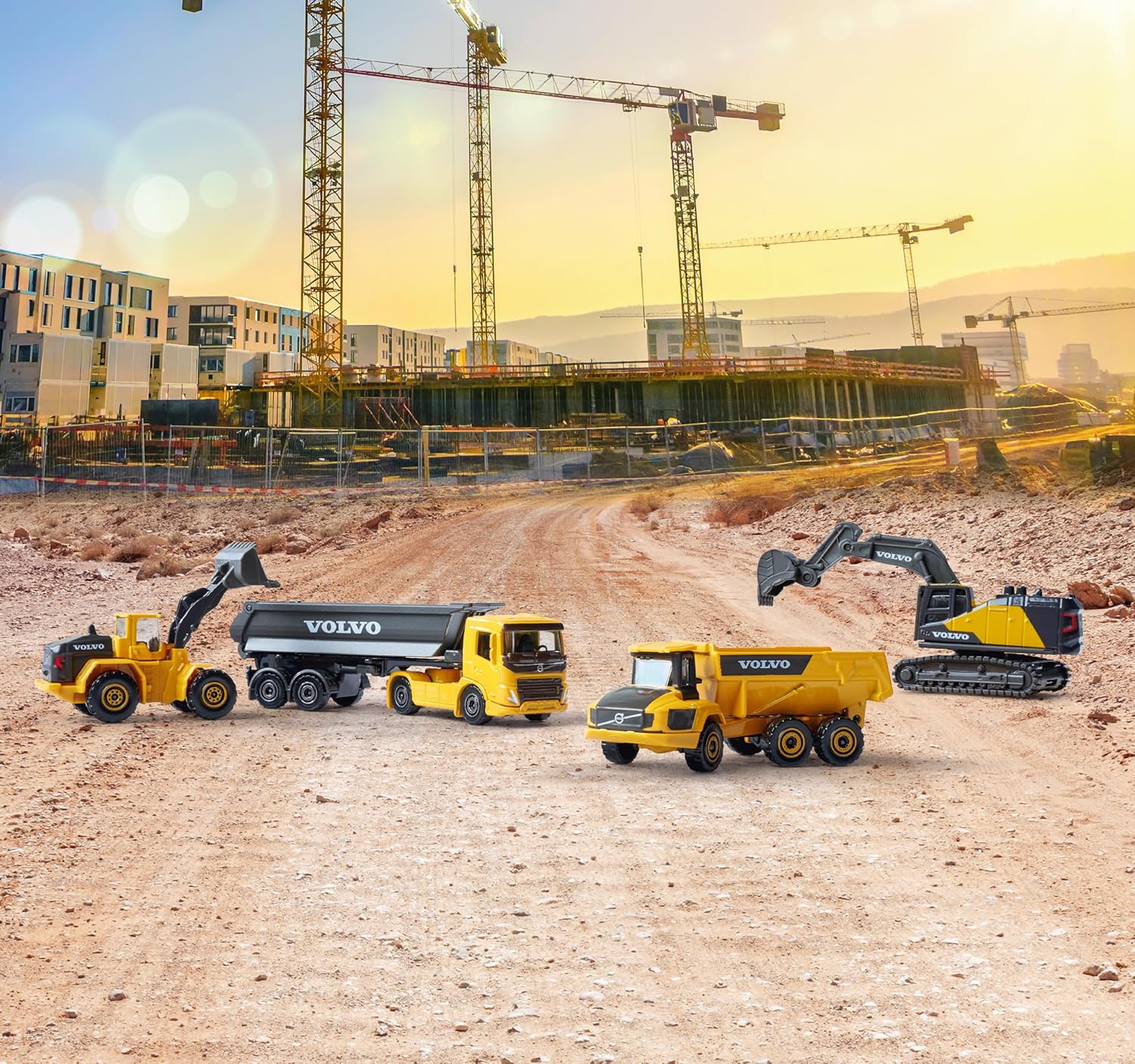 Majorette - Volvo Construction 4 Pieces Giftpack (8503105000)