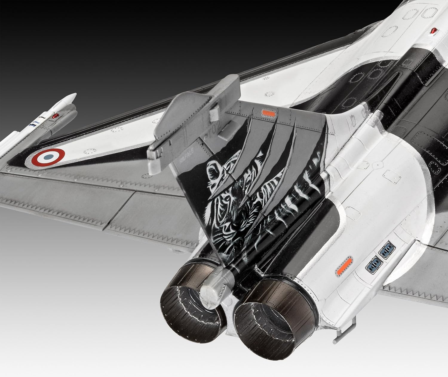 Revell Model Set 63901 Dassault Aviation Rafale C 1:48 Scale Unbuilt/Unpainted Plastic Model Kit with Accessories
