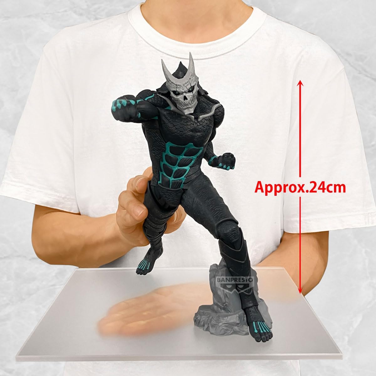 Banpresto Kaiju No8 Actionfigur, groß, 24 cm, Mehrfarbig, BP29186P, Sammelfigur, optimales Geschenk für Anime-Fans Kaiju No8